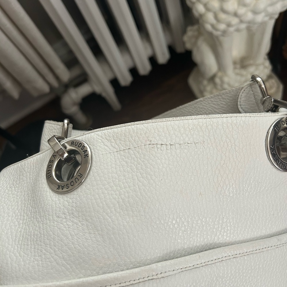 RUDSAK white Pebble Leather Shoulder Bag with Adjustable Straps - Picture 8 of 8